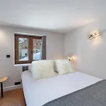 Triplex Elegant A 1850 Avec Cheminee Et Parking - Fr-1-564-90 Lejlighed