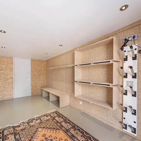 Triplex De Charme Avec Cheminee, Balcon Et Parking A Chenus, Proche Des Pistes - Fr-1-564-90 Apartment Courchevel